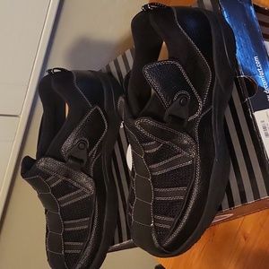 Dr. Comfort Men's Shoes New No Tags